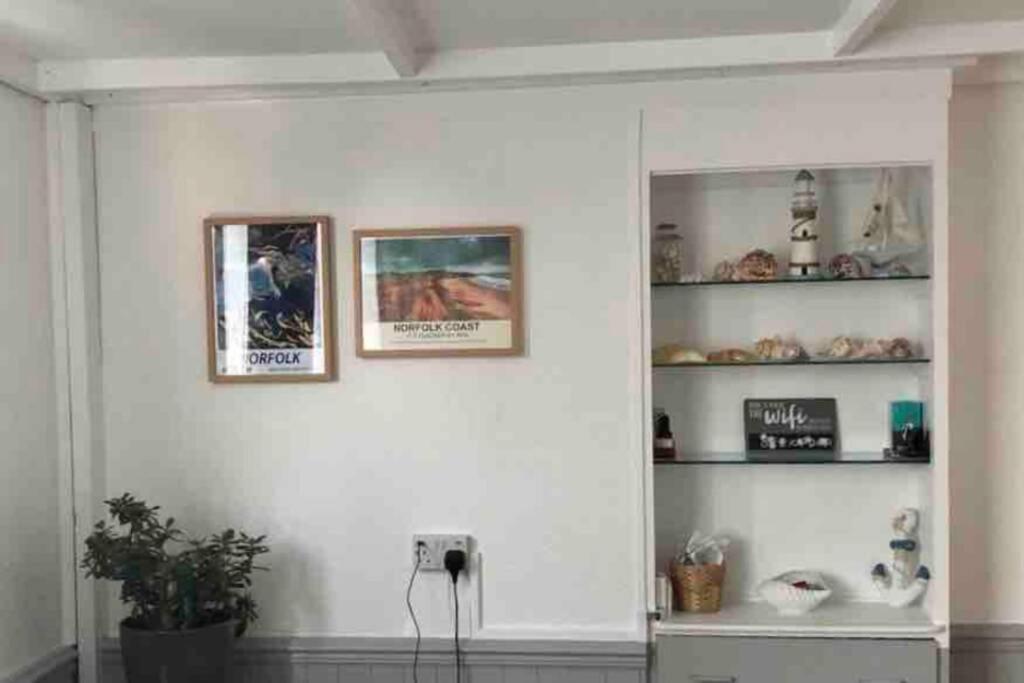 Dog Friendly Cottage 2 Mins To Beach With Hot Tub And Zappi Ev Lessingham Екстер'єр фото