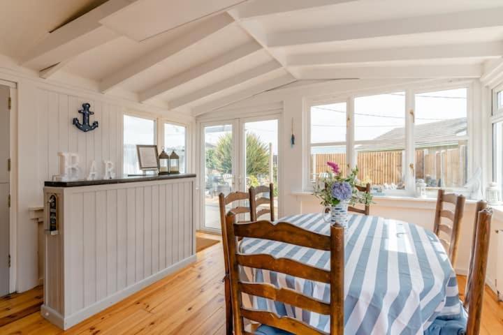 Dog Friendly Cottage 2 Mins To Beach With Hot Tub And Zappi Ev Lessingham Екстер'єр фото